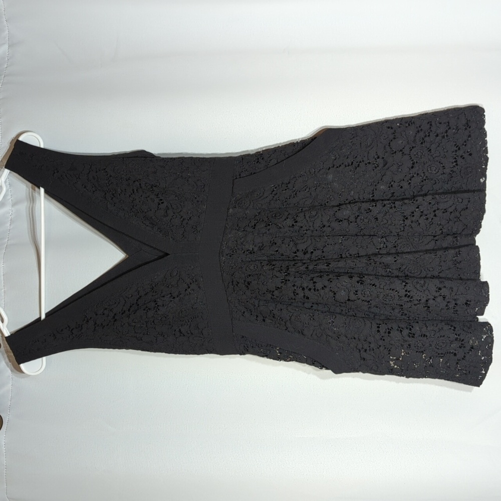 Free People Lovely in Lace Black Dress Fit And Flare Size small POCKETS LINED